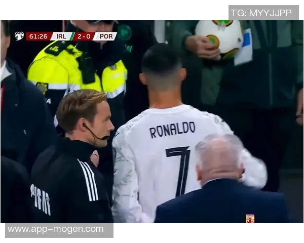 马丁内斯称C罗求胜欲望超越常人退役决定源于理智而非年龄限制