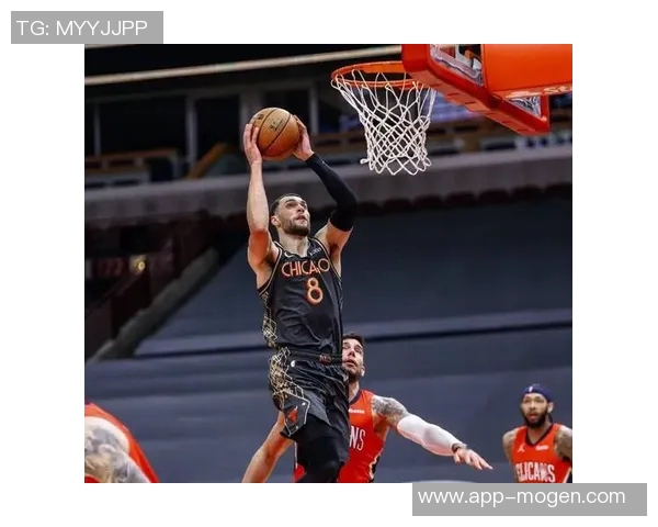 杰明表现出色助力球队8号秀9投5中斩获15分5篮板三分球命中率高达43 杰明表现出色助力球队8号秀9投5中斩获15分5篮板三分球命中率高达43